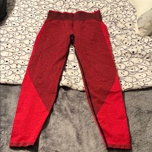 PINK Victoria's Secret Seamless Two-Tone Red Leggings
